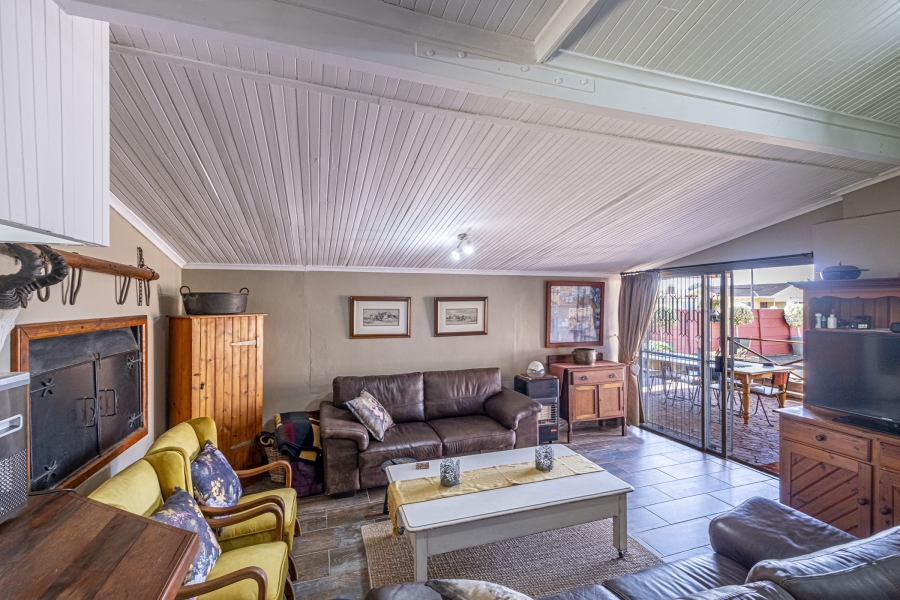 4 Bedroom Property for Sale in Manor Heights Eastern Cape